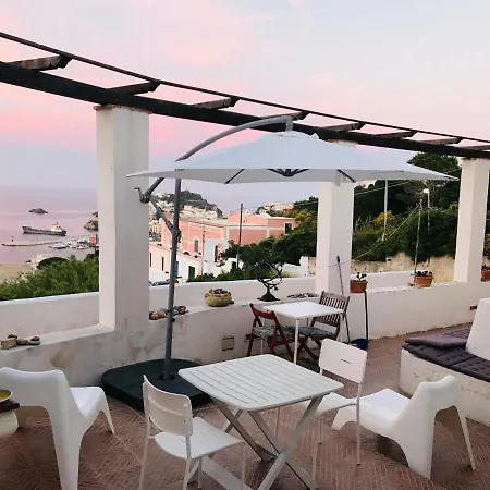 Apartment La Paranza E Giardino Ponza