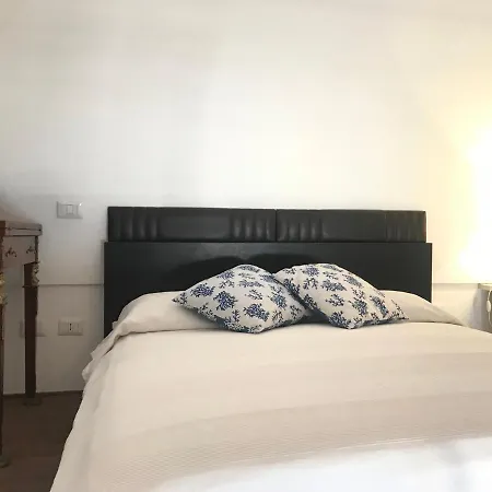 La Paranza E Giardino Apartment *