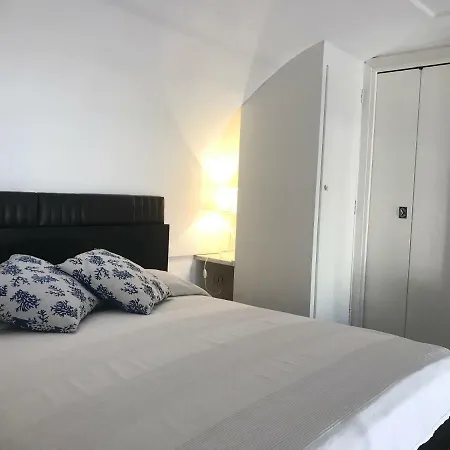 Apartment La Paranza E Giardino
